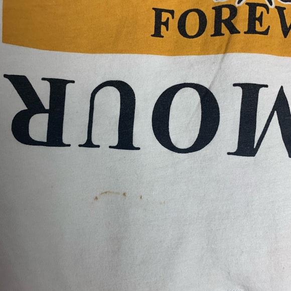 White Crop-Top - Picture 4 of 4